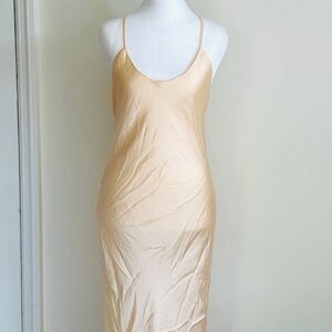 Vintage Stunning Light Peach Silk Slipdress. Size Small/Medium